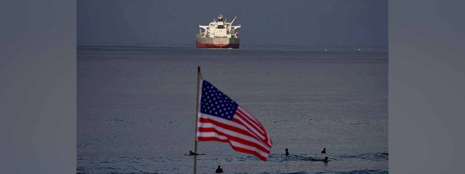 රුසියානු බොරතෙල් මිලදී ගැනීමට අමෙරිකාවෙන් අවසර